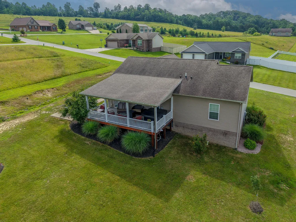 27 Dale Hollow Drive Morehead KY 40351
