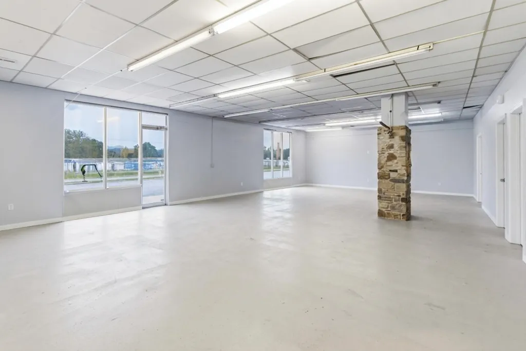 4821 S Highway 27 Somerset KY 42501