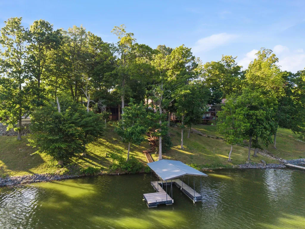 119 Laurens Way Eddyville KY 42038