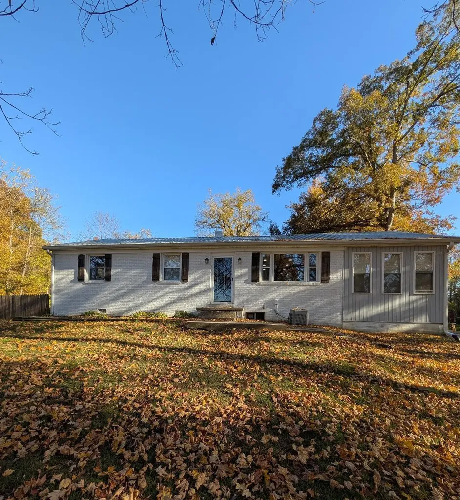 11774 Hopkinsville Road Princeton KY 42445