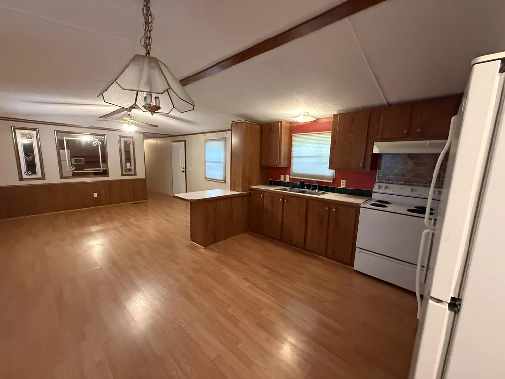 317 Wilkerson Drive Murray KY 42071