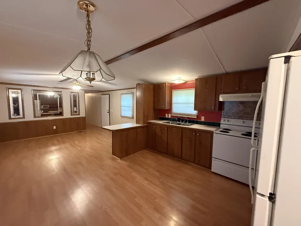 317 Wilkerson Drive Murray KY 42071