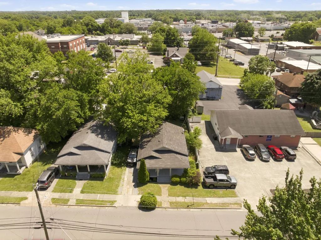 306 S 5th Street Murray KY 42071