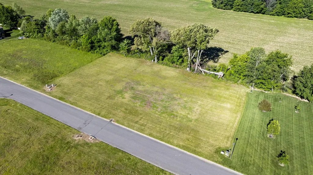50 & 51 Belle Meade Drive Murray KY 42071