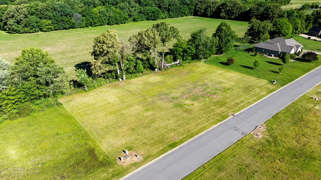 50 & 51 Belle Meade Drive Murray KY 42071