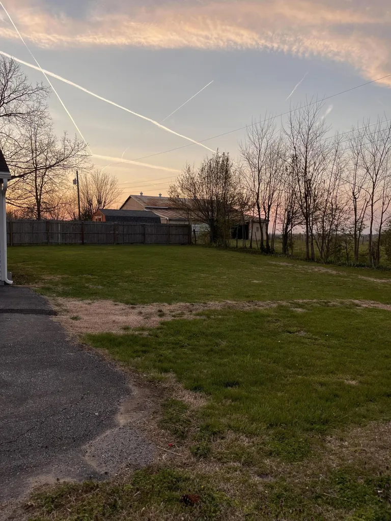 185 Cummins Ferry Road Salvisa KY 40372