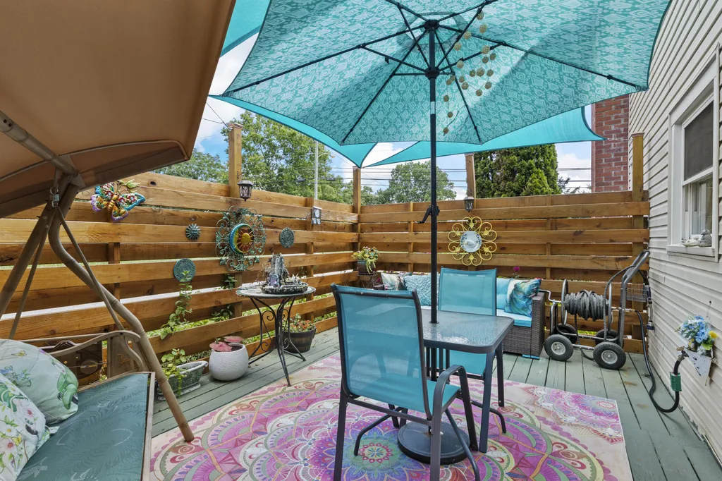551 Cornishville Street Harrodsburg KY 40330