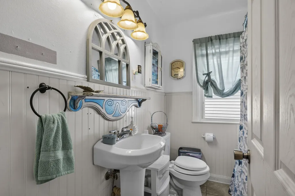 551 Cornishville Street Harrodsburg KY 40330