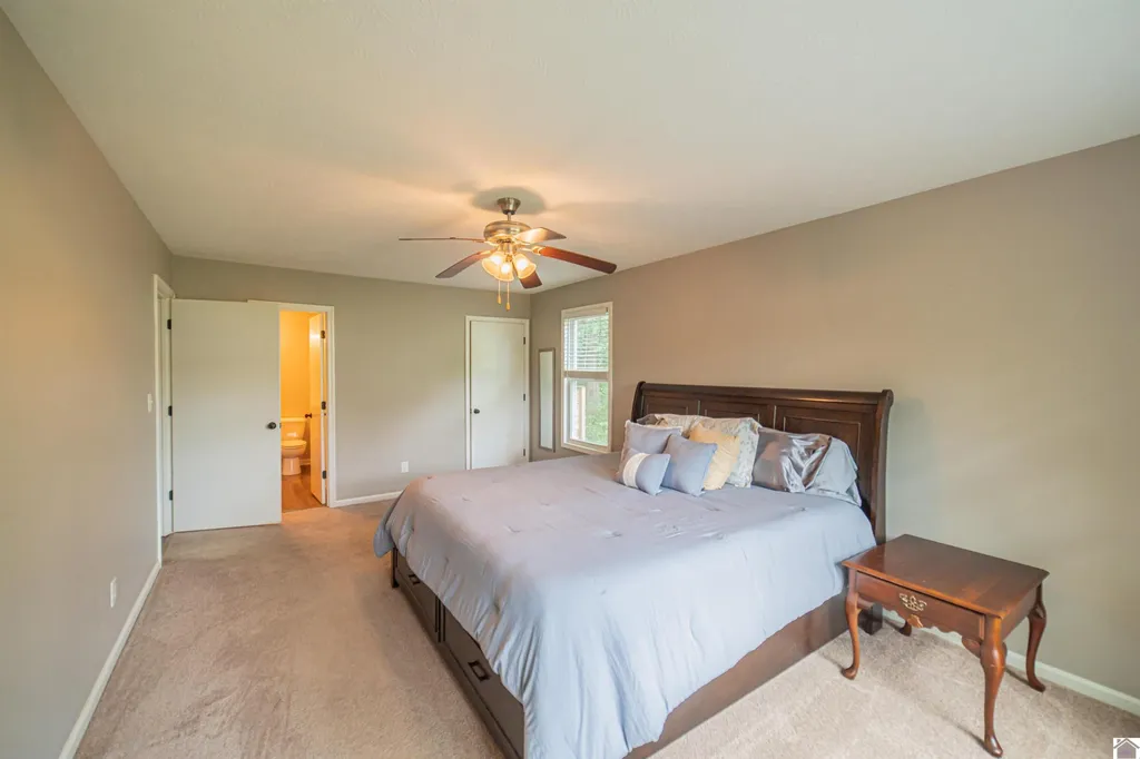 530 Sharry Lynn Drive Paducah KY 42003