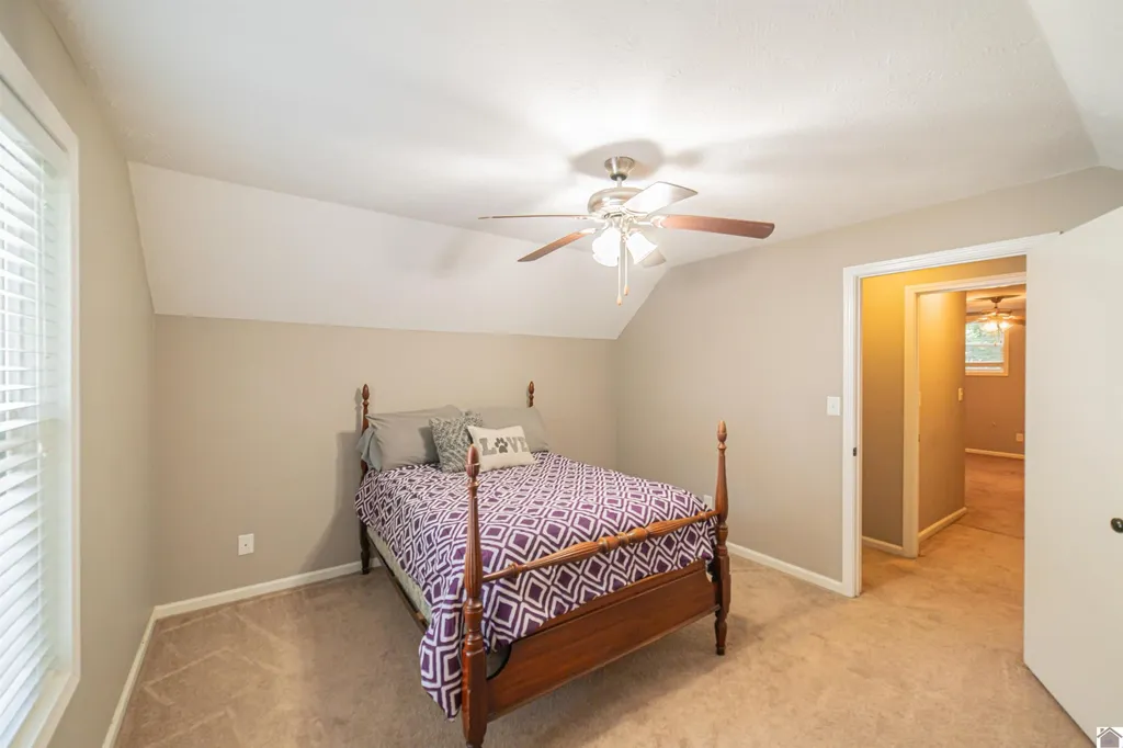 530 Sharry Lynn Drive Paducah KY 42003