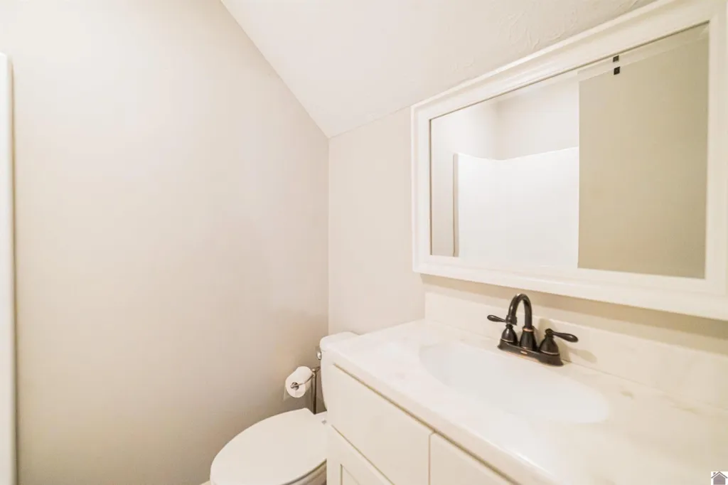 530 Sharry Lynn Drive Paducah KY 42003