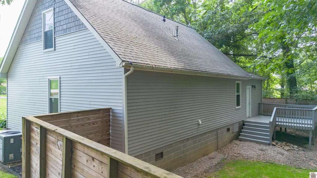 530 Sharry Lynn Drive Paducah KY 42003