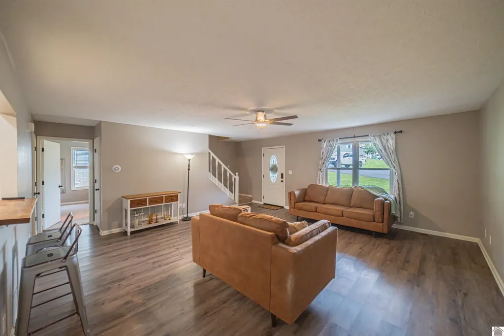 530 Sharry Lynn Drive Paducah KY 42003
