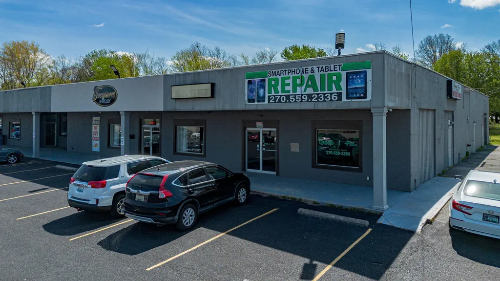 3790 Hinkleville Road Paducah KY 42001