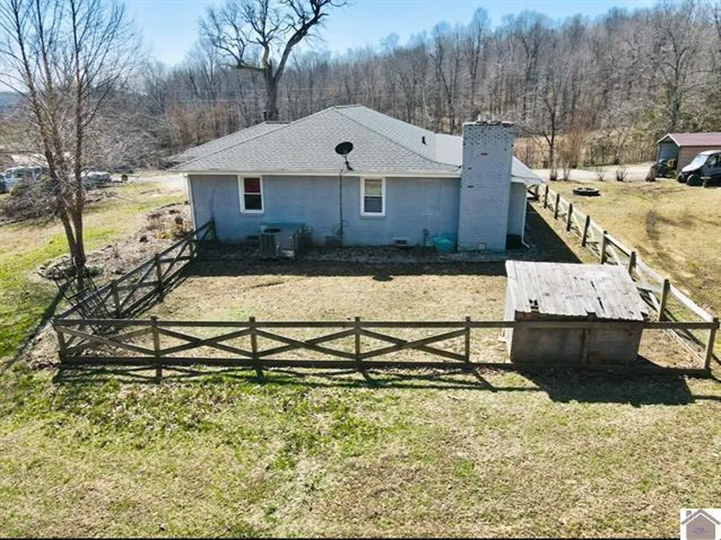 1187 Ray Road Princeton KY 42445