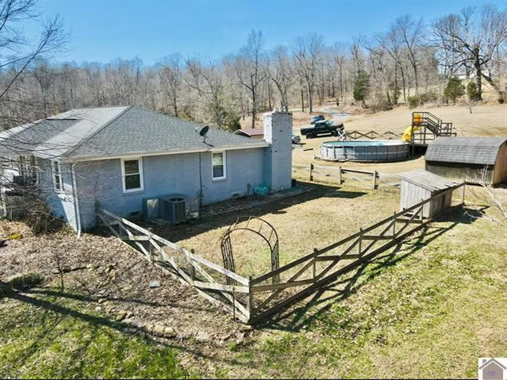 1187 Ray Road Princeton KY 42445