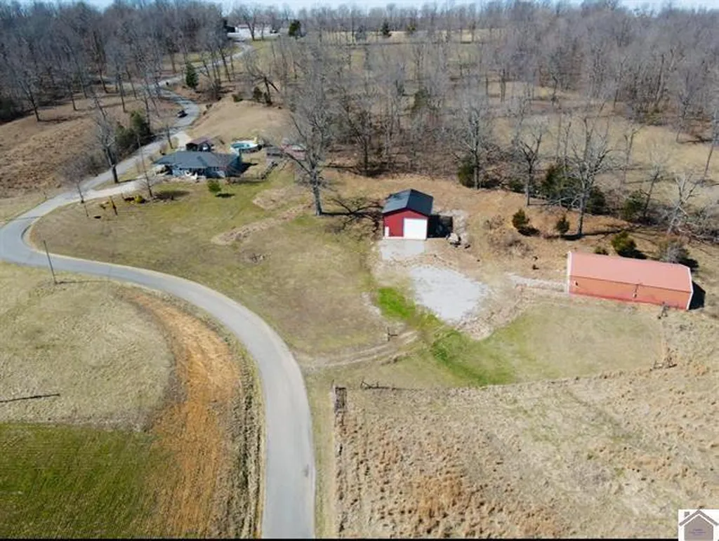 1187 Ray Road Princeton KY 42445