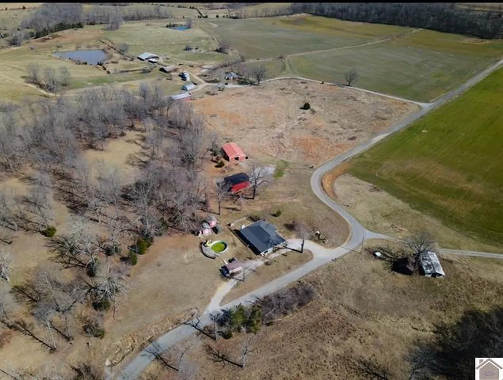 1187 Ray Road Princeton KY 42445