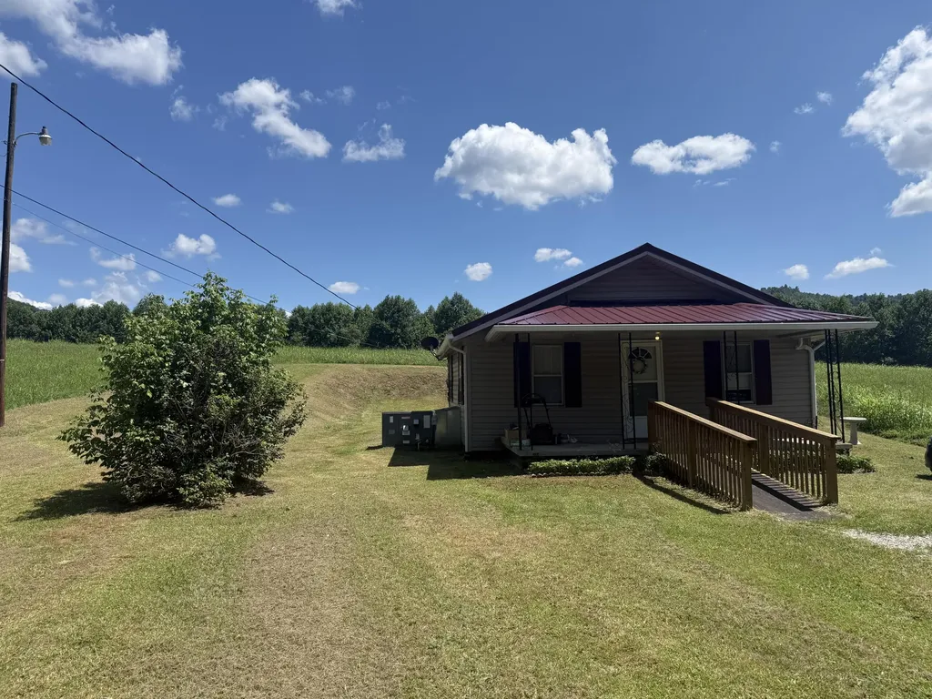6639 State Highway 459 Barbourville KY 40906