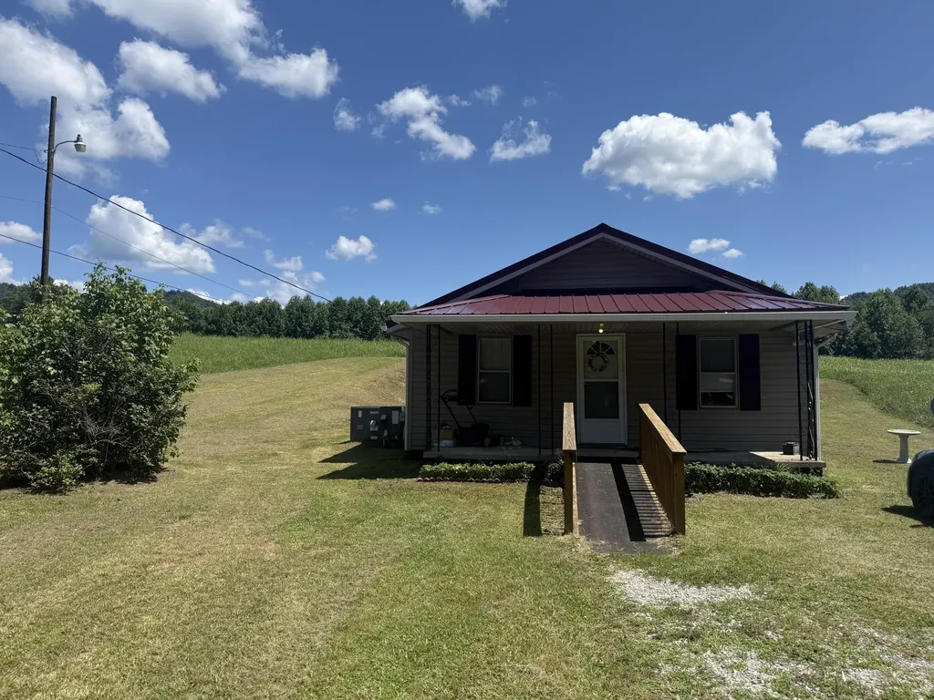 6639 State Highway 459 Barbourville KY 40906