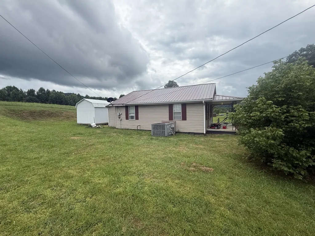 6639 State Highway 459 Barbourville KY 40906