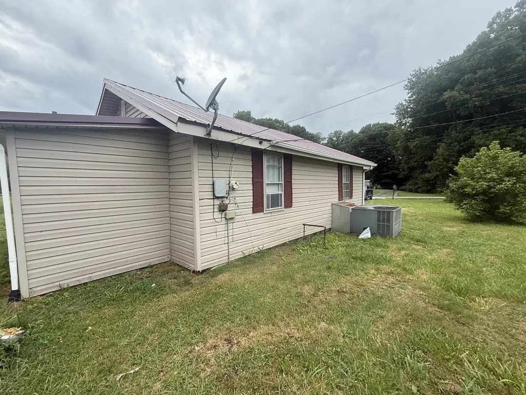 6639 State Highway 459 Barbourville KY 40906