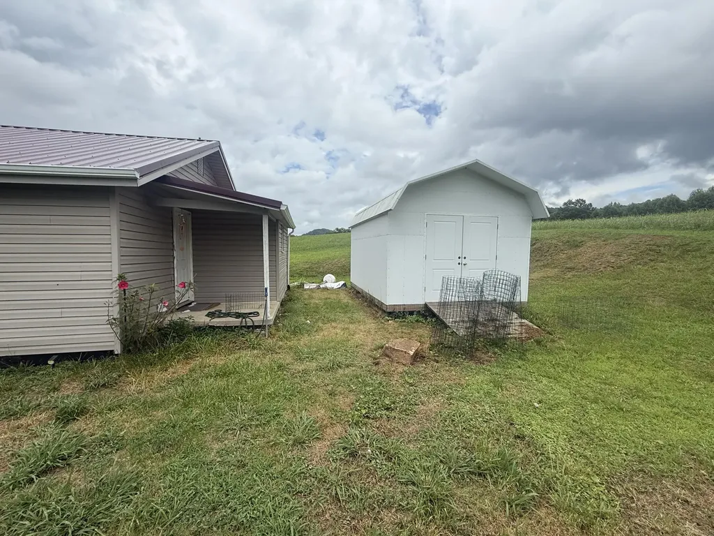 6639 State Highway 459 Barbourville KY 40906