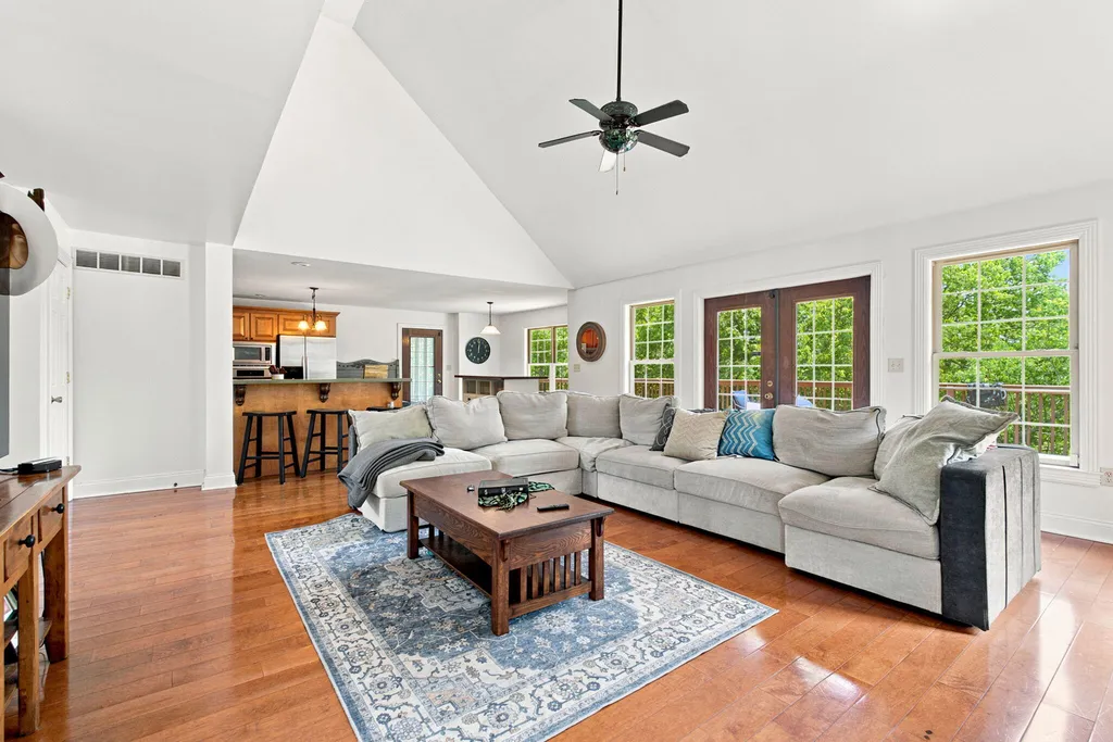 860 Wells Landing Road Danville KY 40422