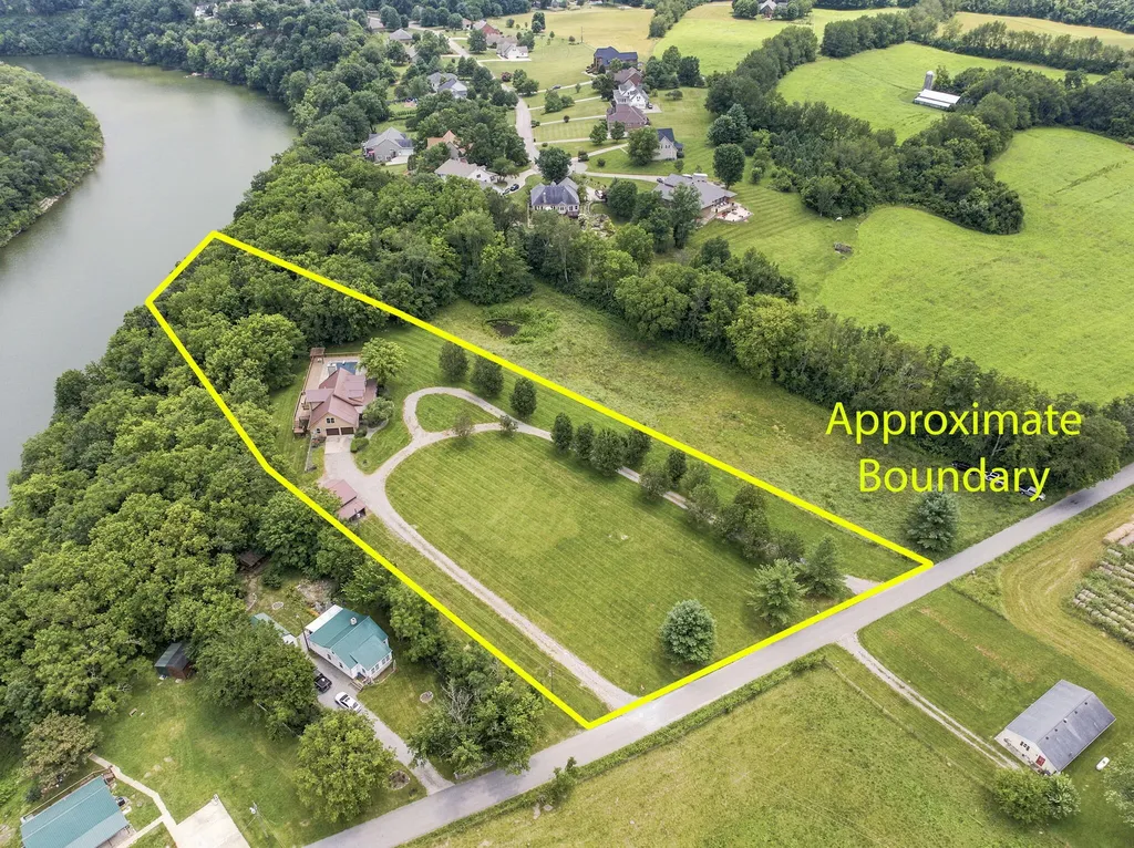 860 Wells Landing Road Danville KY 40422