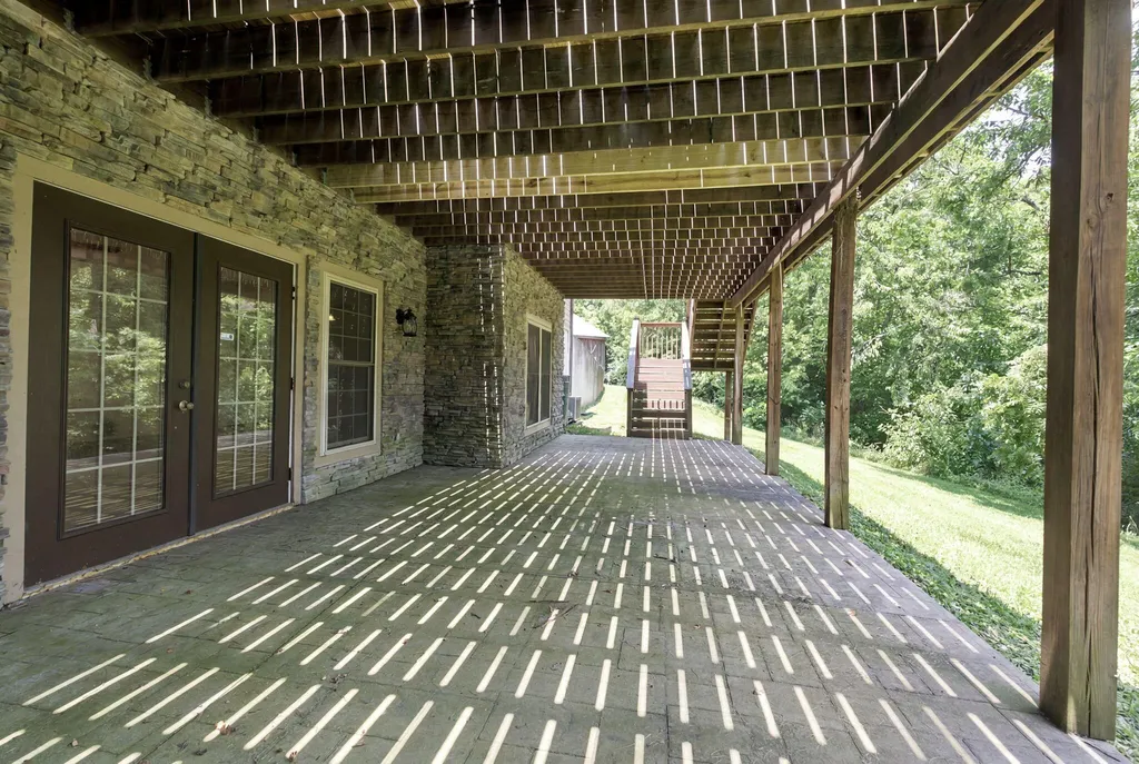 860 Wells Landing Road Danville KY 40422
