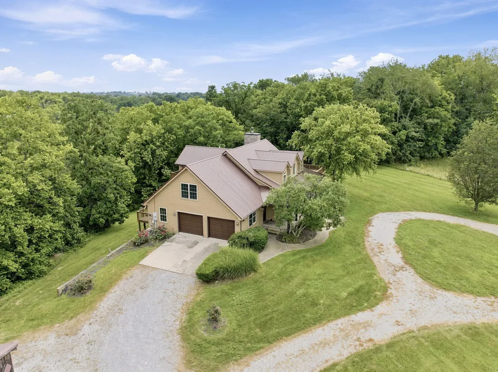 860 Wells Landing Road Danville KY 40422