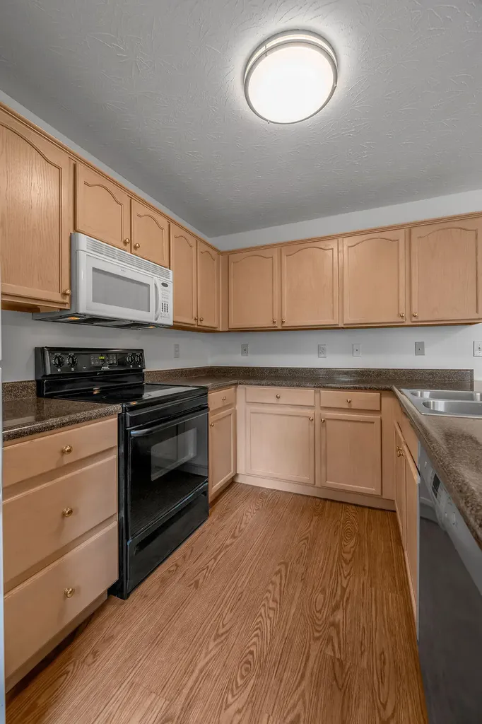 202 S Gratz Street Midway KY 40347