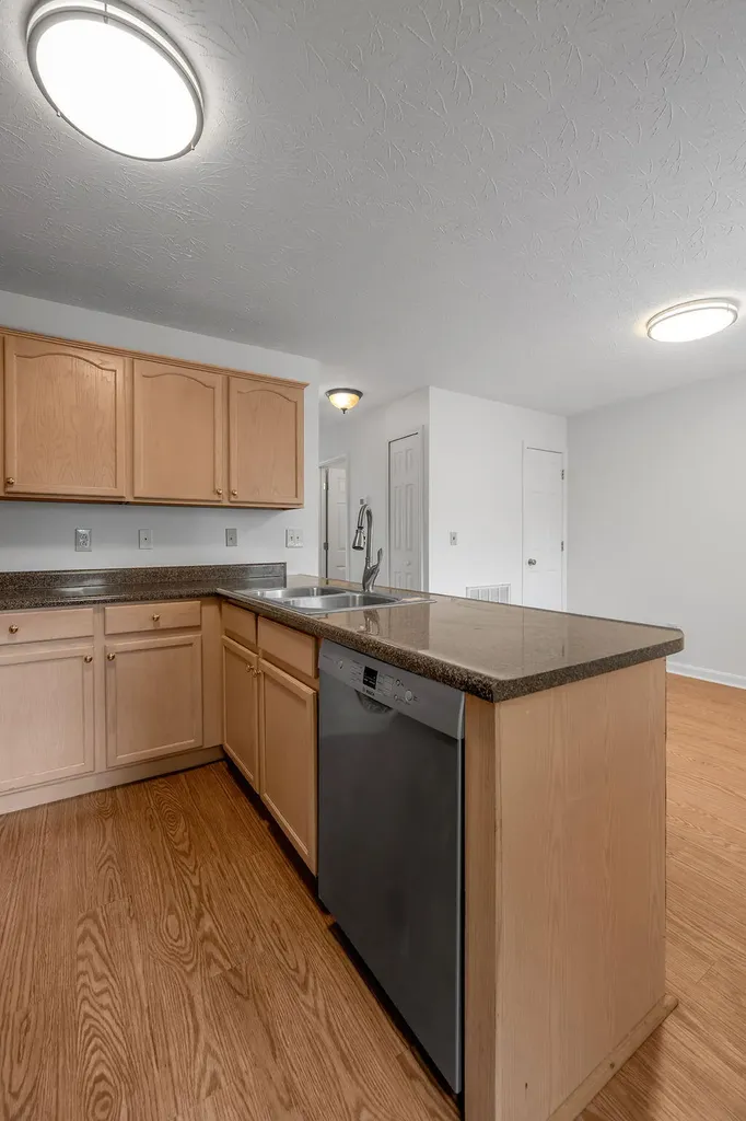 202 S Gratz Street Midway KY 40347