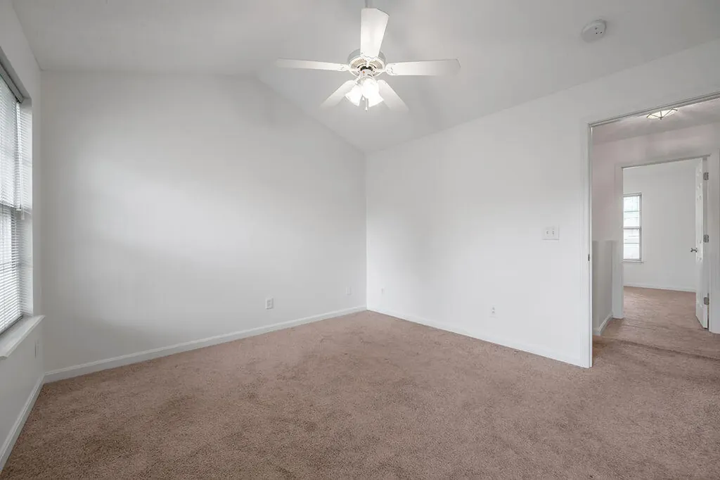 202 S Gratz Street Midway KY 40347