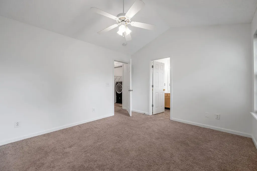 202 S Gratz Street Midway KY 40347