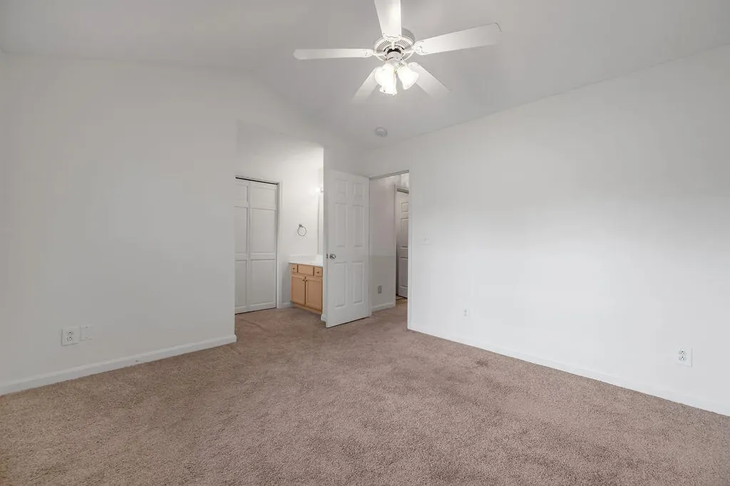 202 S Gratz Street Midway KY 40347