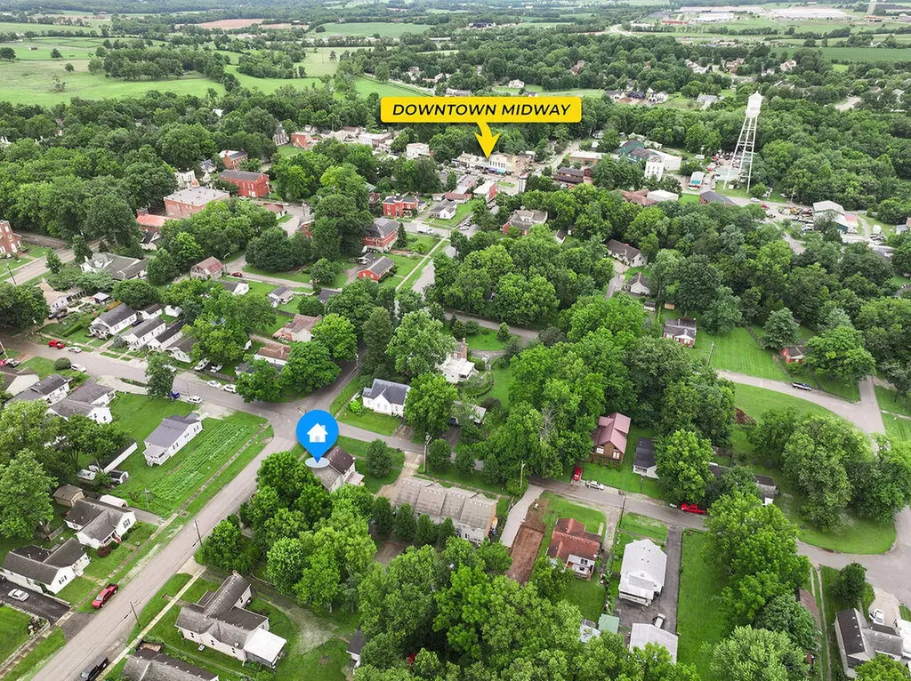 202 S Gratz Street Midway KY 40347