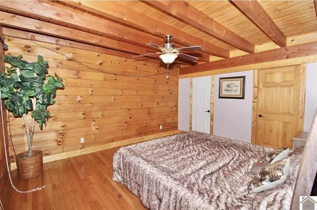 120 Holiday Way Cadiz KY 42211