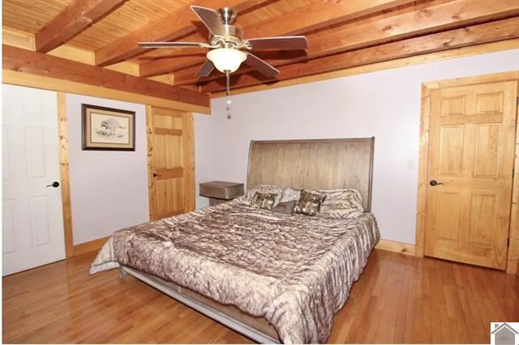 120 Holiday Way Cadiz KY 42211