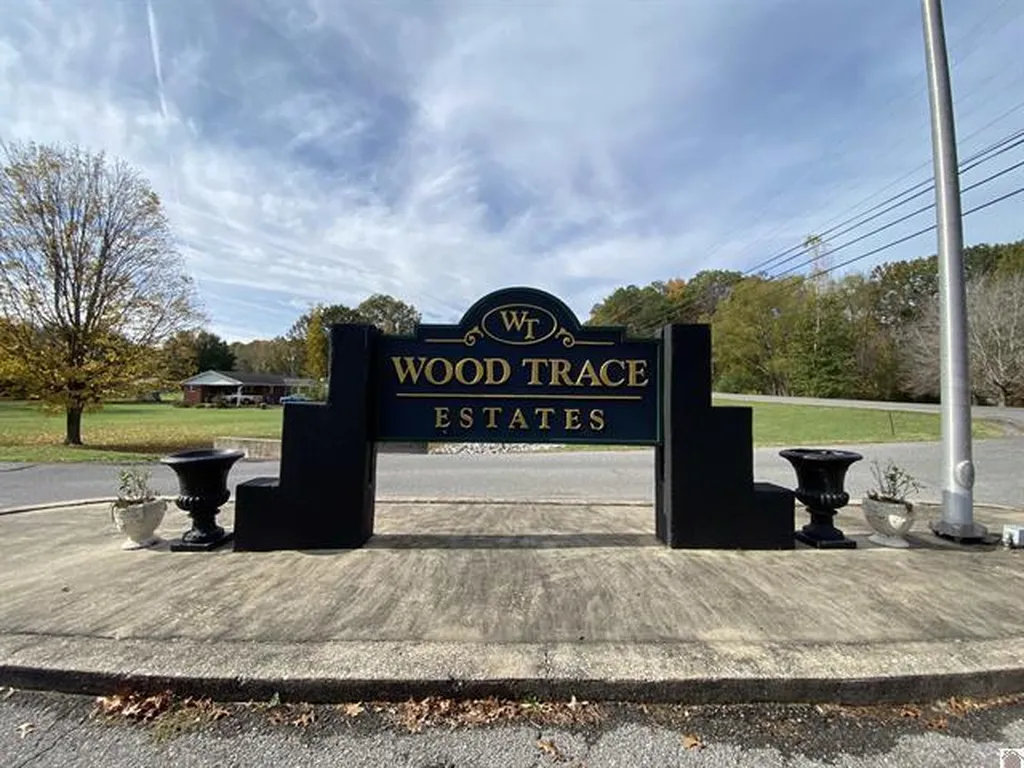 Lot 33 Woodtrace Lane Benton KY 42025