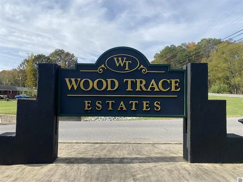 Lot 33 Woodtrace Lane Benton KY 42025