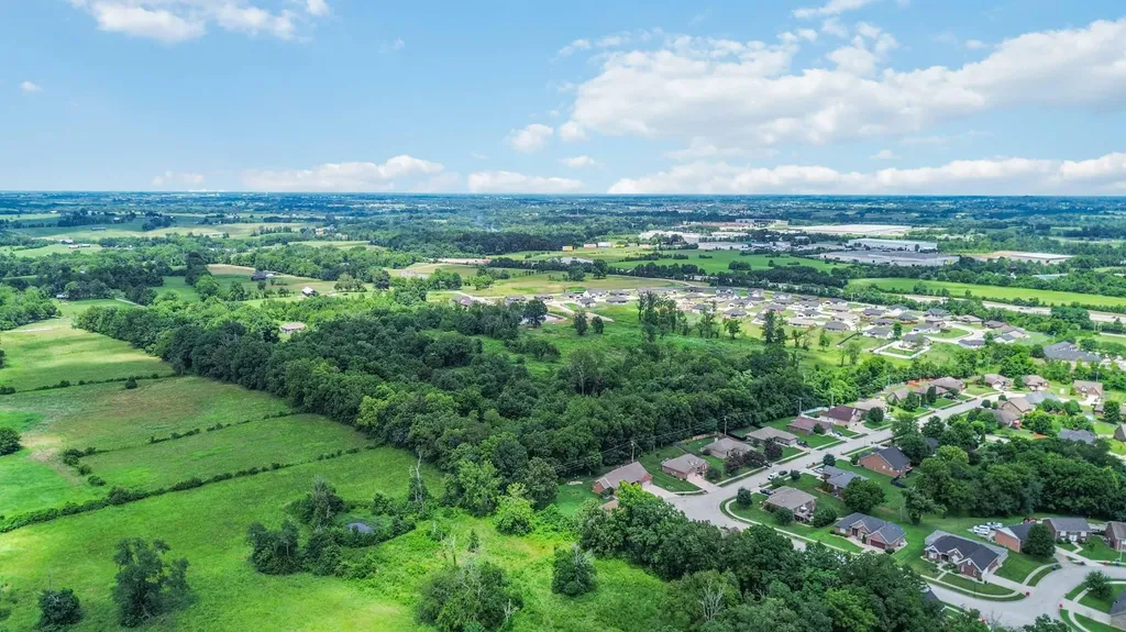 1035 Peggy Flats Road Berea KY 40403