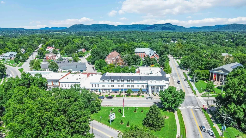 1035 Peggy Flats Road Berea KY 40403
