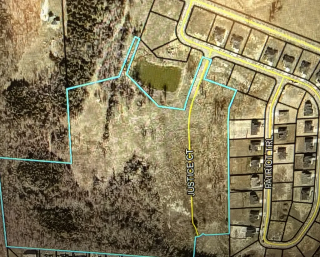 1035 Peggy Flats Road Berea KY 40403