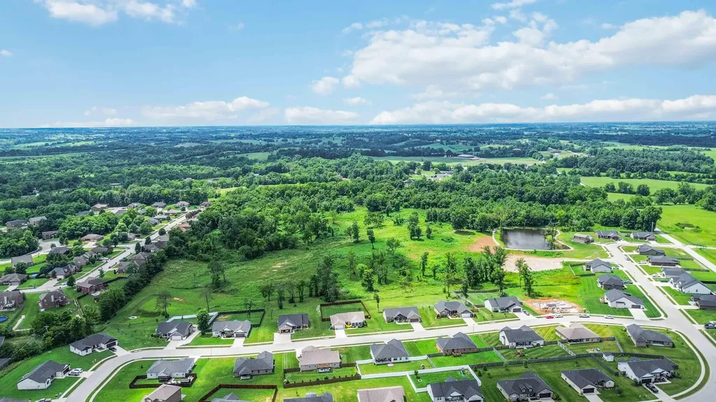 1035 Peggy Flats Road Berea KY 40403