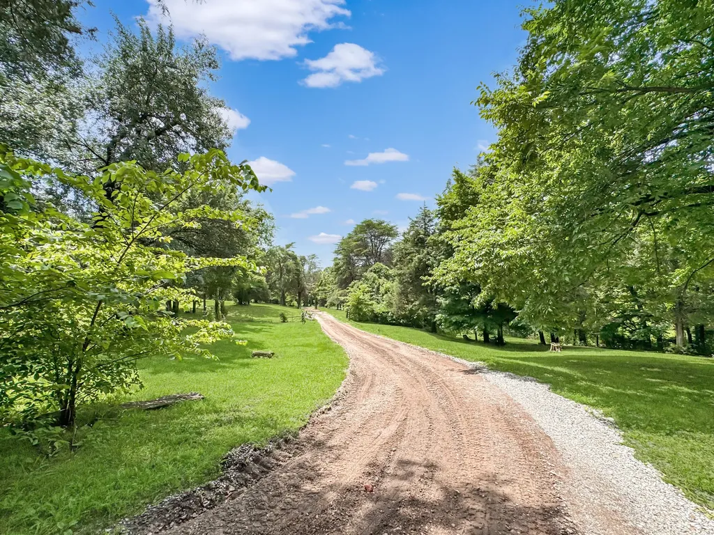 5750 Princeton Olney Road Princeton KY 42445