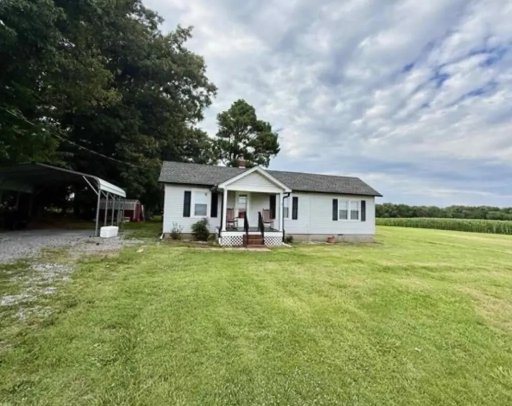 14 Maddox Lane Murray KY 42071