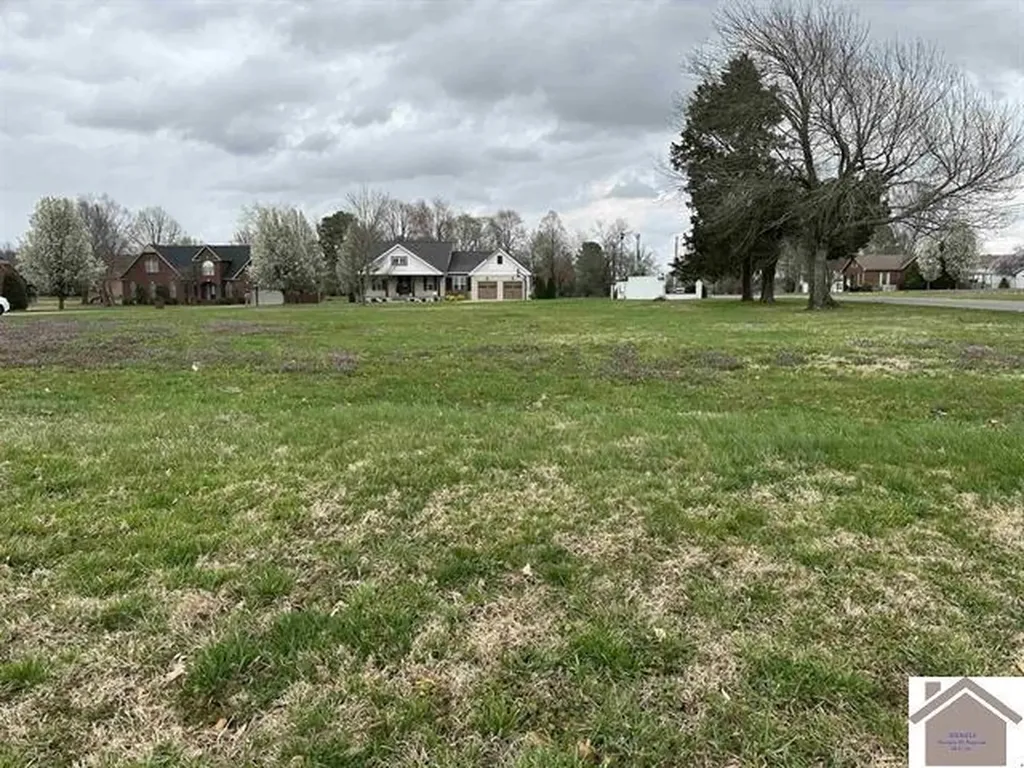 101 Crossfield Drive Murray KY 42071
