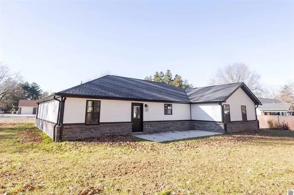 1125 Magnolia Drive Fulton KY 42041