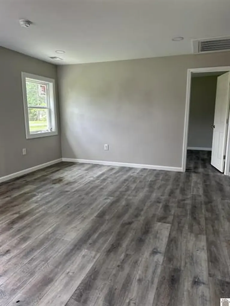 2010 Husband Road Paducah KY 42003